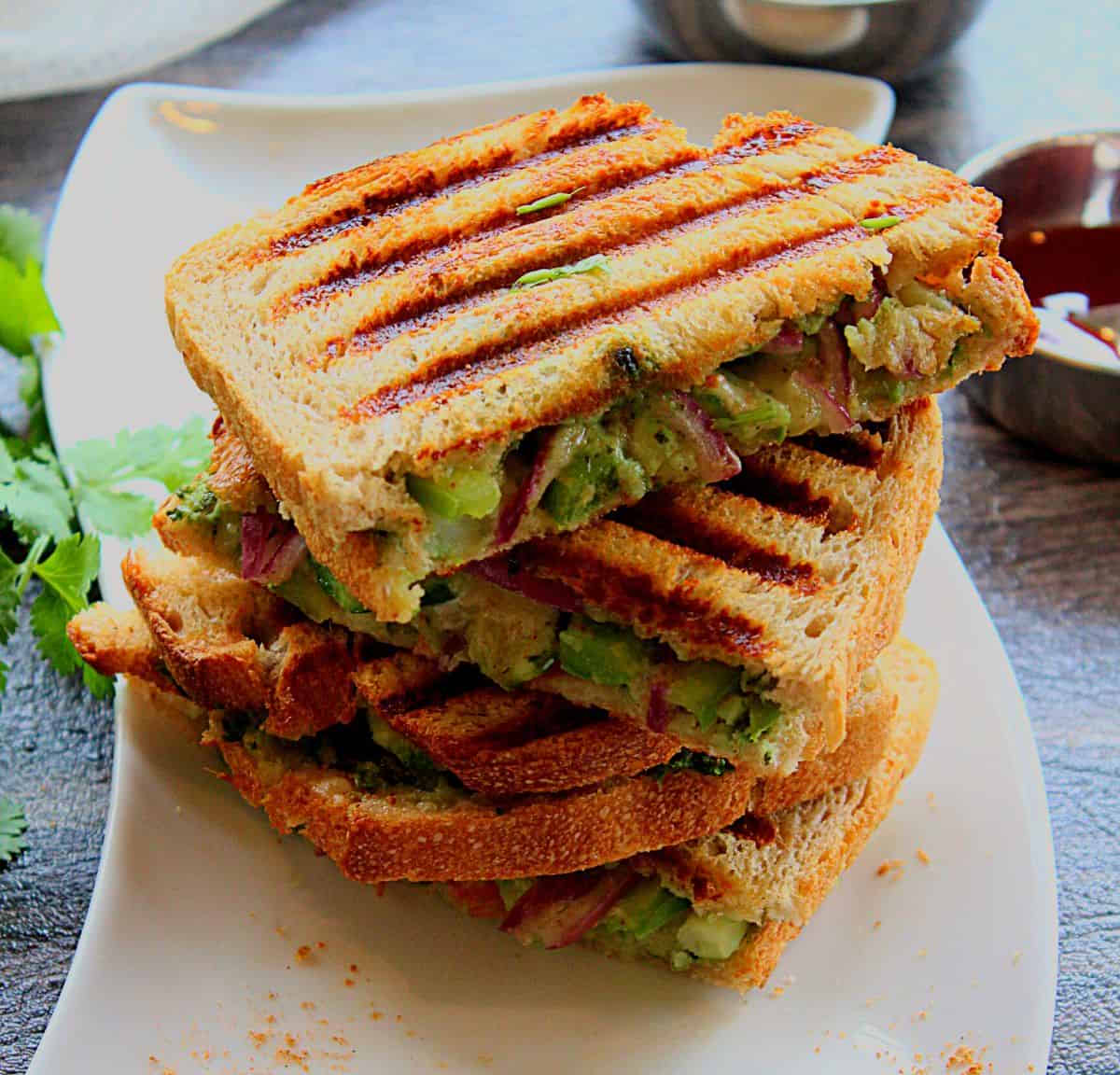 bombay grilled sandwich 1